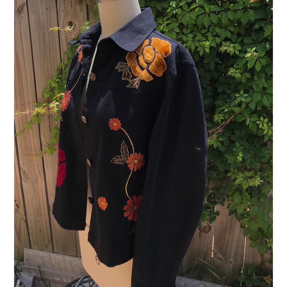 Vintage black jean jacket with embroidered flowers